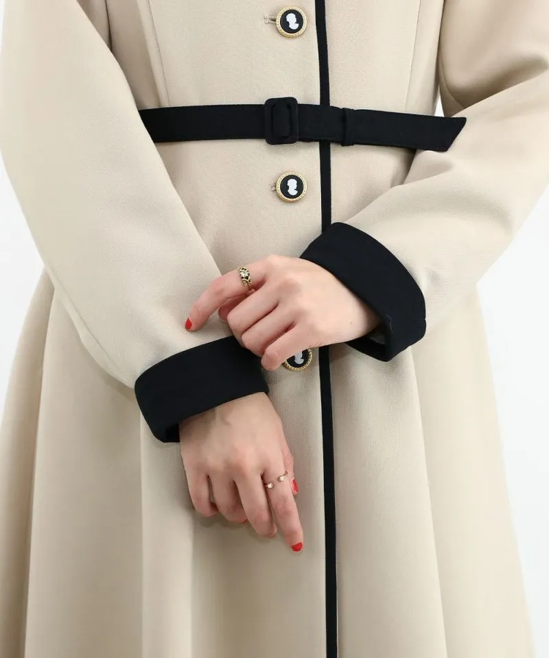 Cameo Button Bicolor Coat