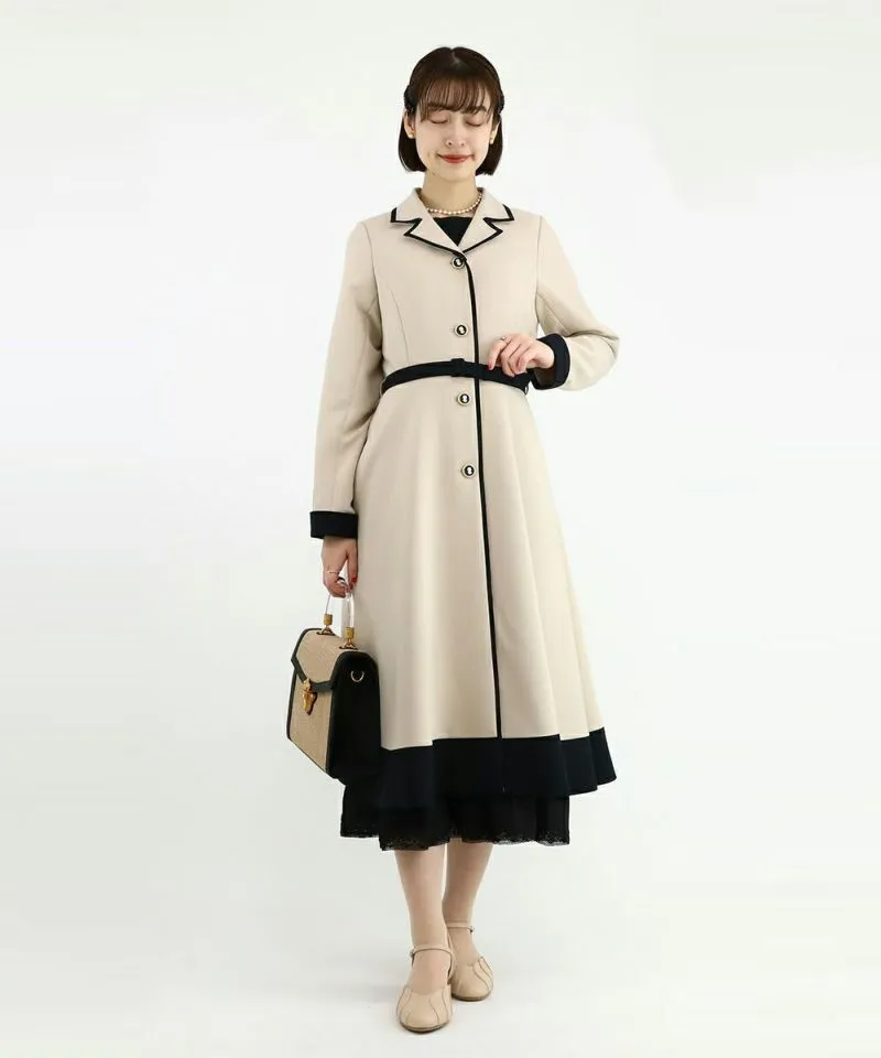 Cameo Button Bicolor Coat