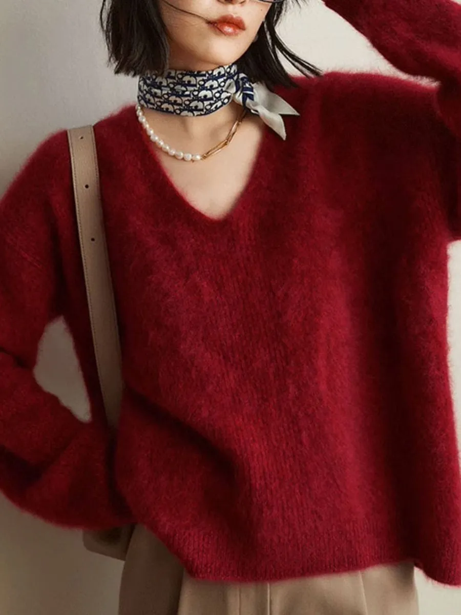 Cozy V-Neck Knitted Sweater in Soft Mink