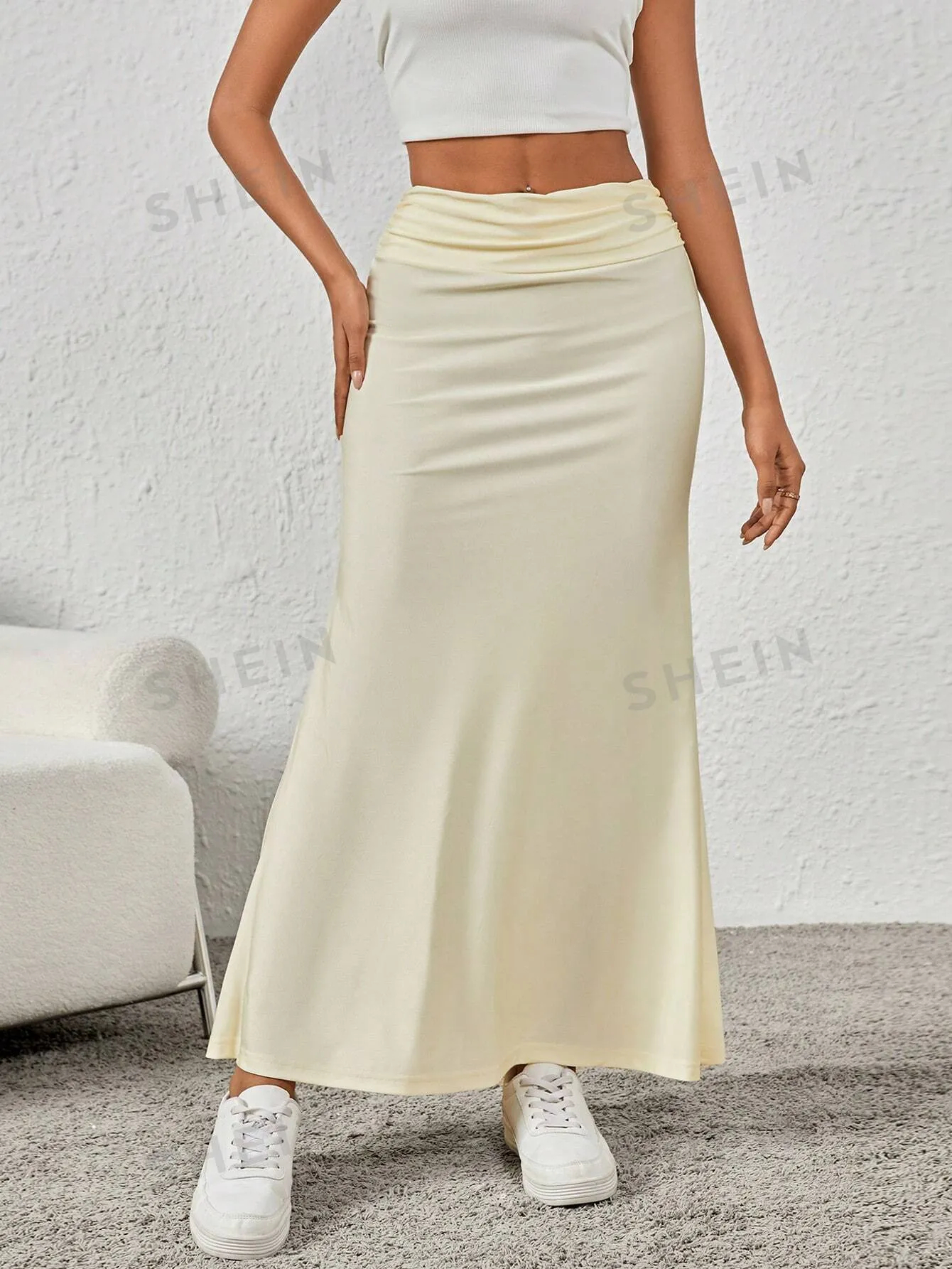 EZwear Solid Color Pleated Detail Skirt
