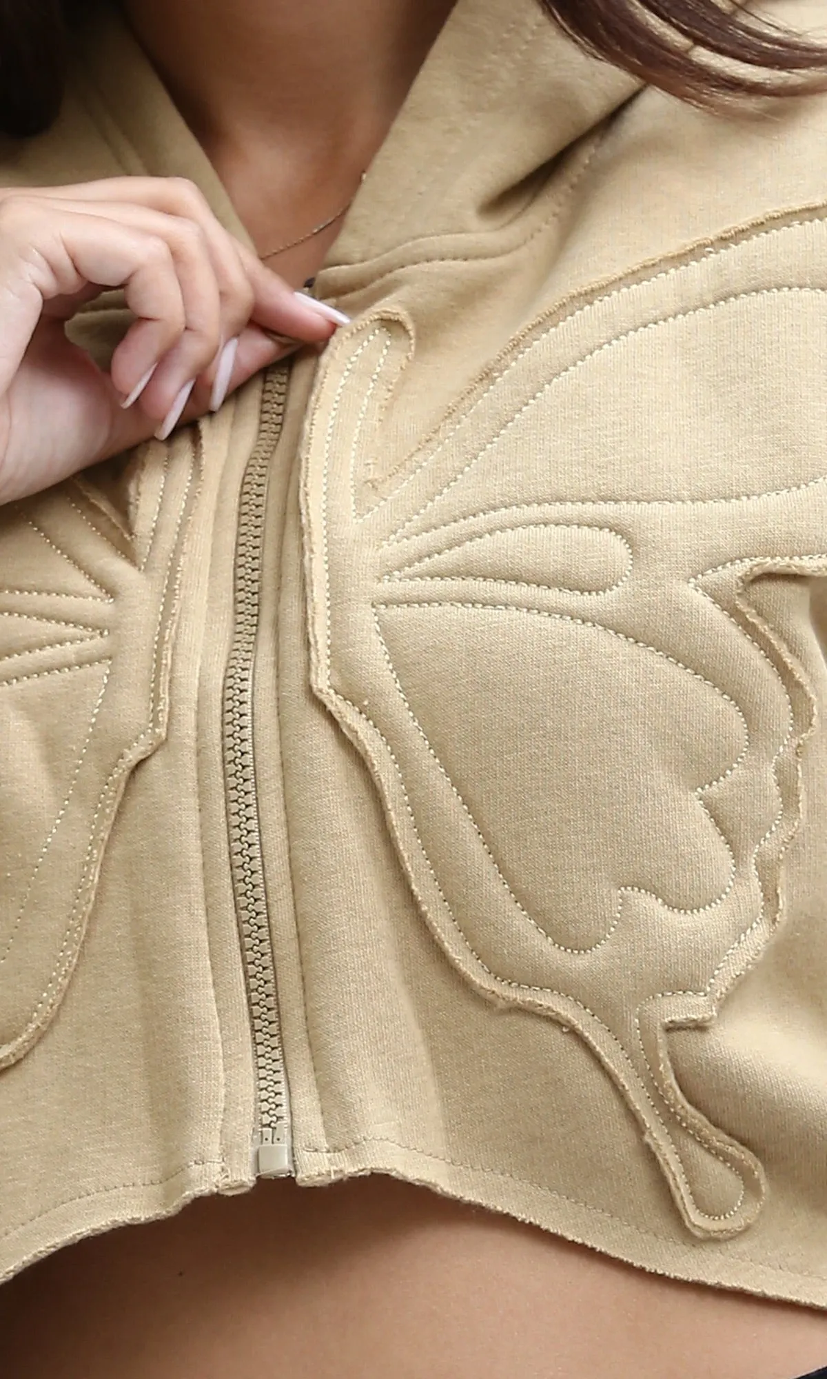 O199241 - Relaxed Fit Printed ''Butterfly'' Cropped Hoodie - Beige