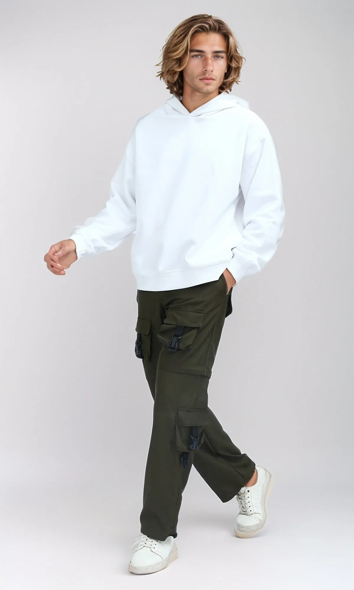 O201283 - Solid Relaxed Fit White Casual Hoodie
