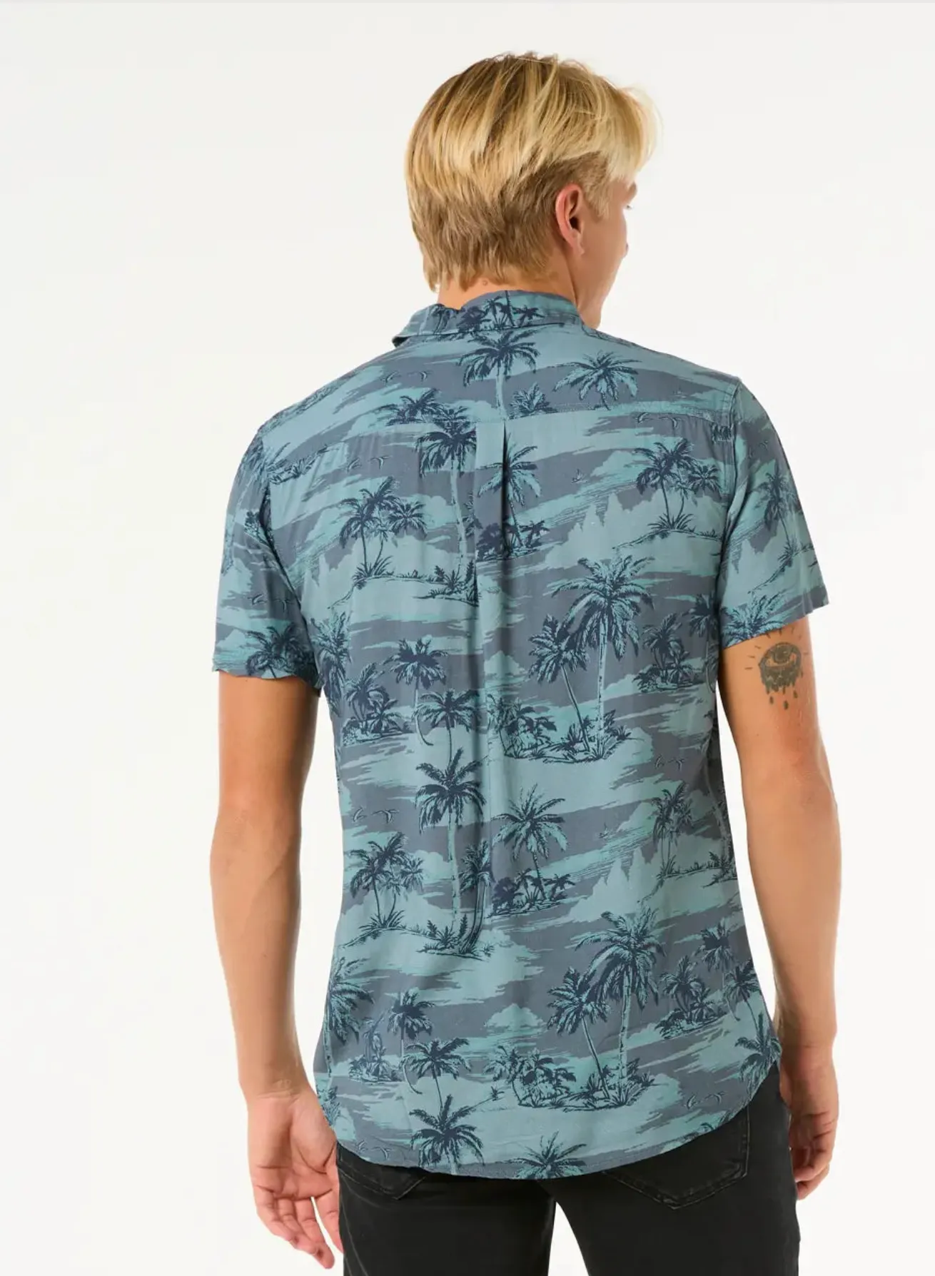 RIPCURL Dreamer Barrel Killa Shirt in Pine Night