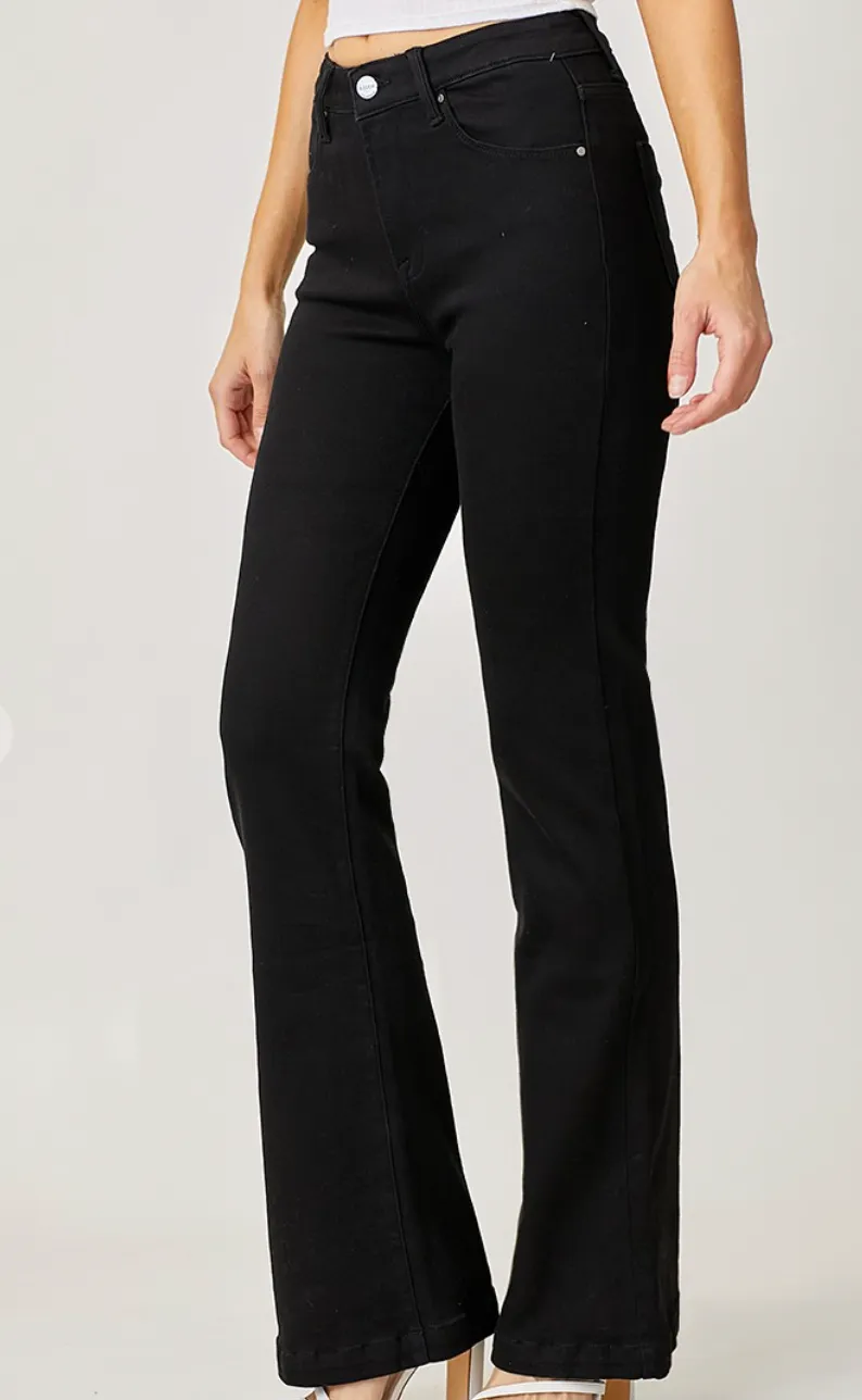 Risen Mid-Rise Basic Flare Jean