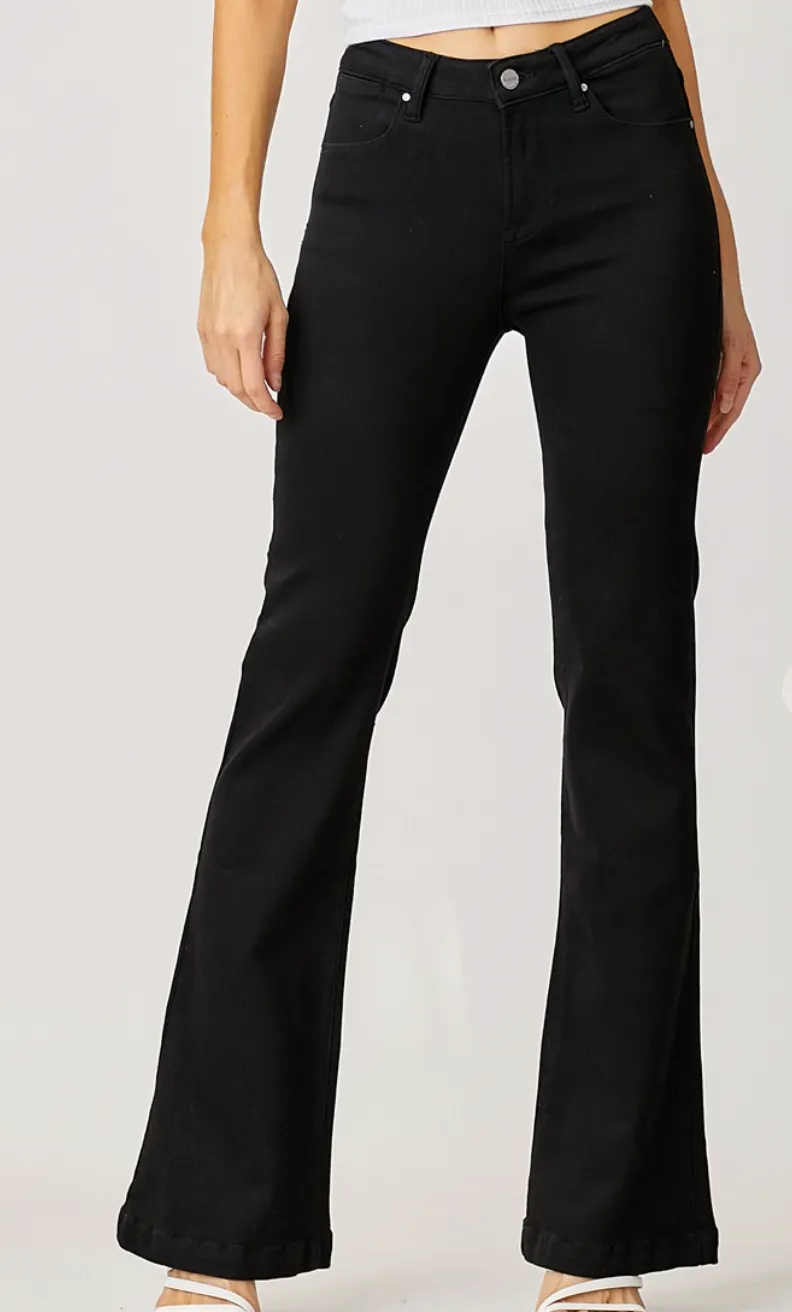 Risen Mid-Rise Basic Flare Jean