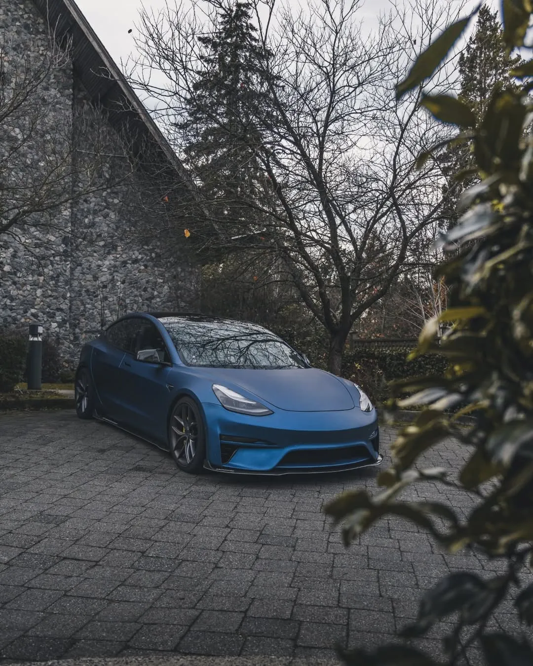 Robot Craftsman Crypton Side Skirts for Tesla Model 3 Performance/Base Carbon Fiber/FRP