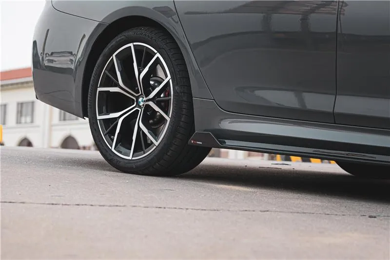 TAKD Carbon Side Skirts for BMW 5 series M550 540 530 G30 Carbon Fiber