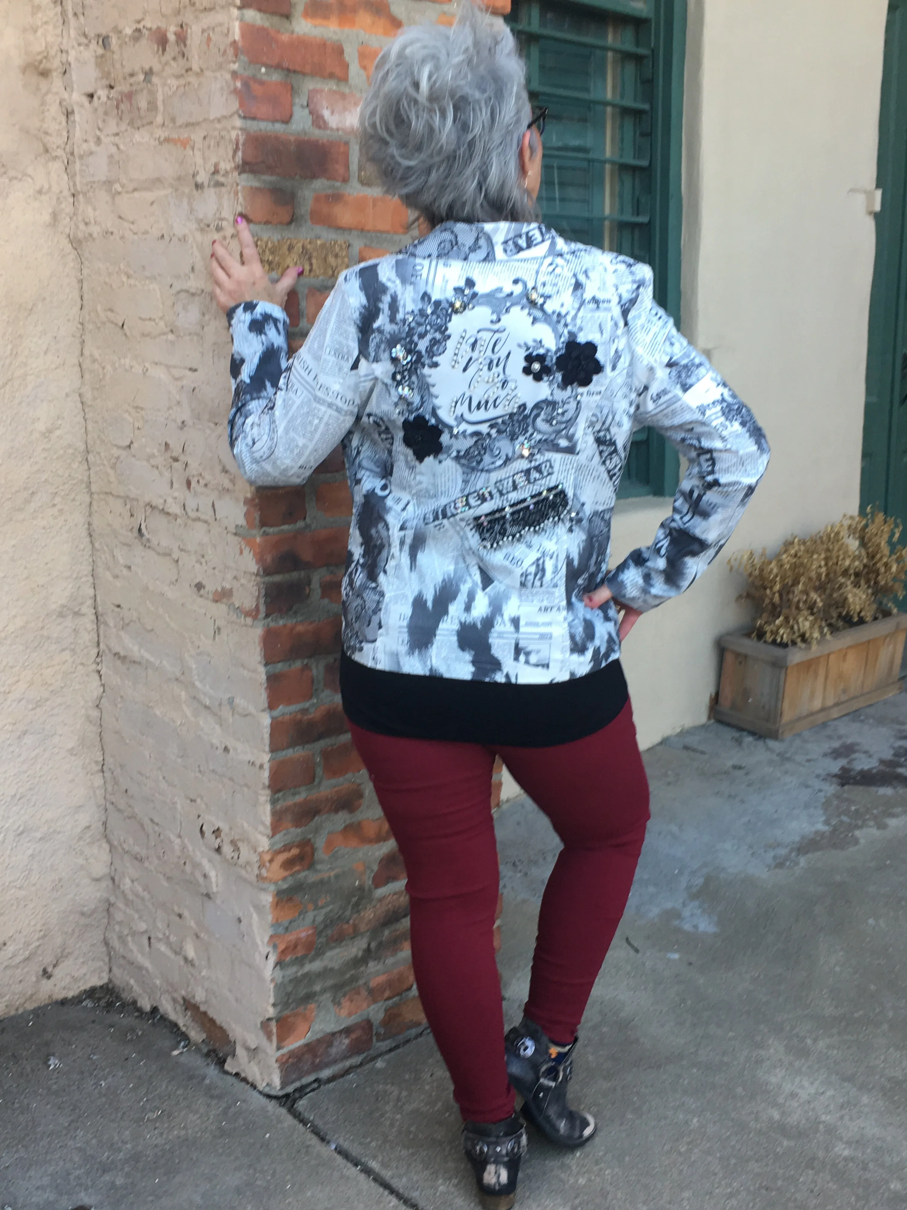 TR-235   Tricotto Newspaper Print Jacket