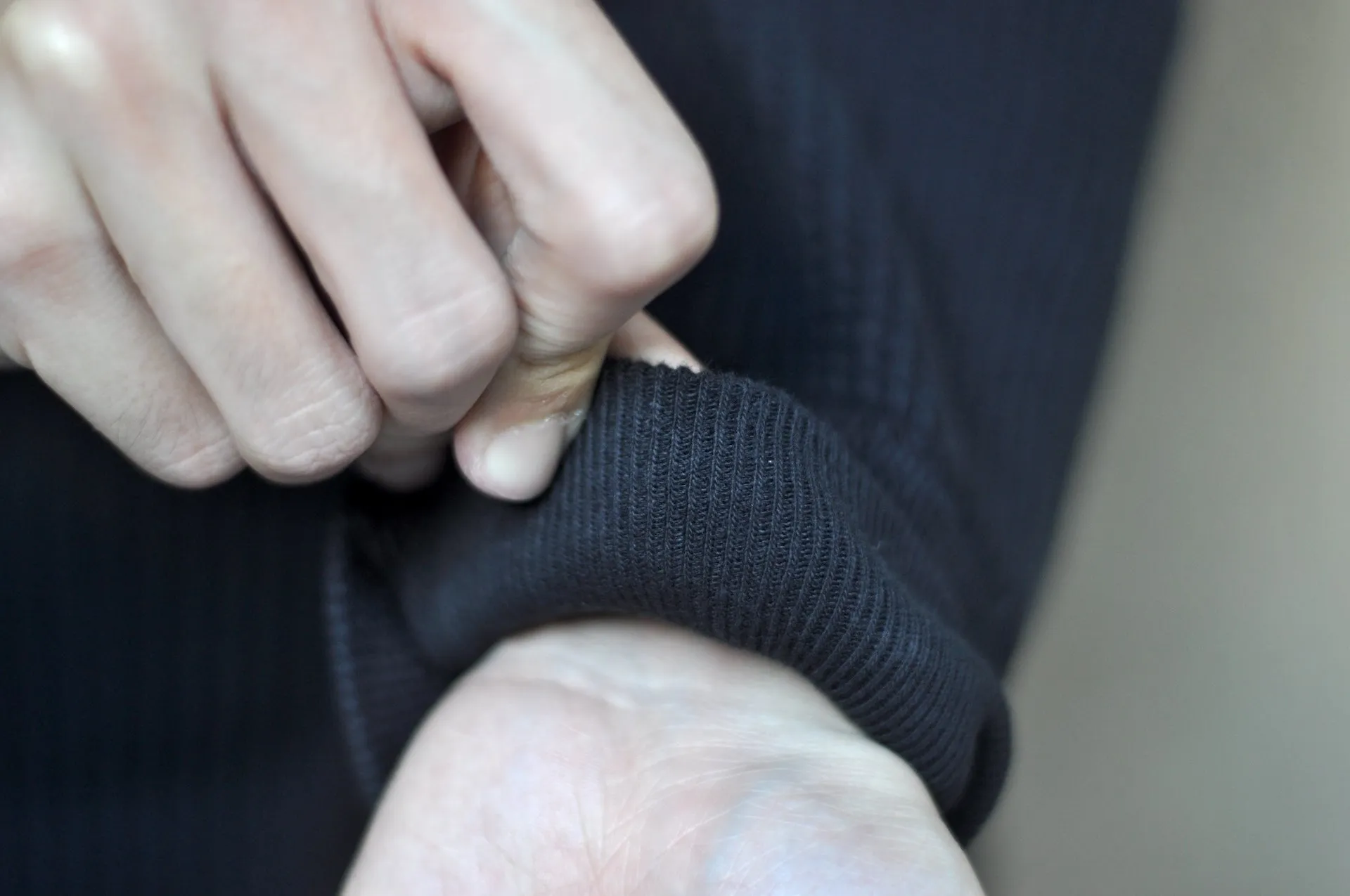 UES Ultra Heavyweight "Big Waffle" L/S Henley Thermal (Black)